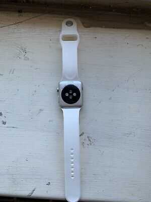 Apple Watch Series 3 GPS 42mm Silver Aluminum Case White Sport Band – MTF22LL/a