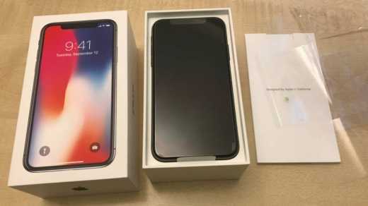 Brand new iPhone xs max 256gb ram for sale at affordable price comes with complete accessories and 60days refund policy