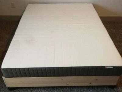 Queen size foam mattress and bed structure