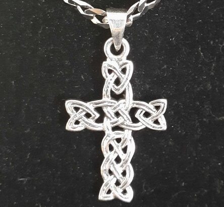 Men’s celtic Corss Necklace