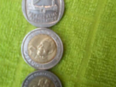 Selling Mandela r5 coin