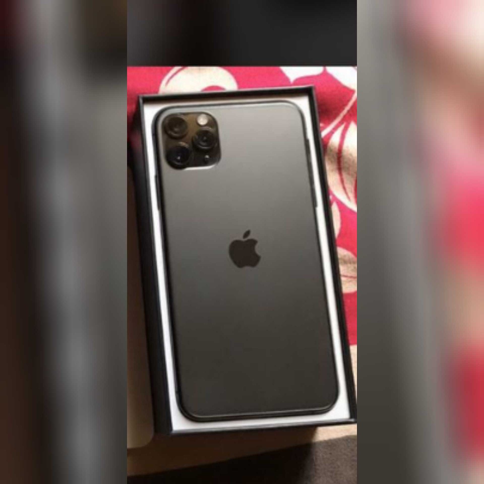 buy your iPhone 11 pro Max at a promo price – HollySale USA Classified, Buy Sell Shop Used Item Free