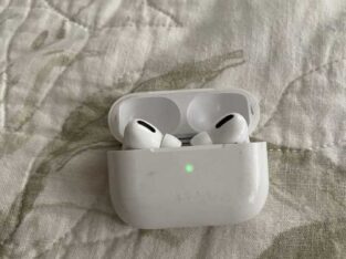 Apple wireless earbuds