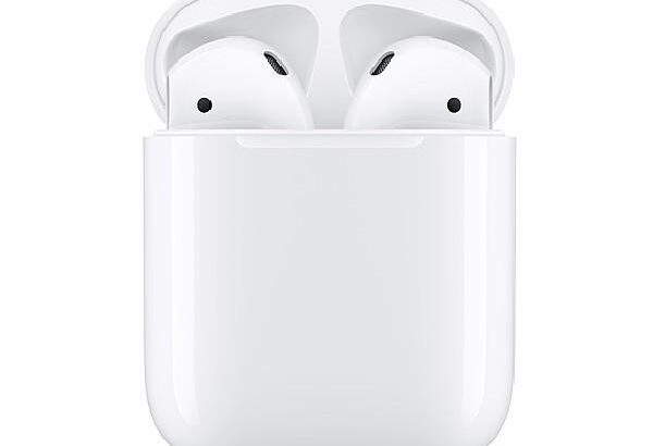 Apple wireless earbuds