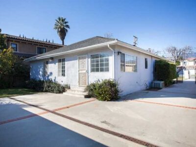 HOUSE FOR RENT 3BD 3BA