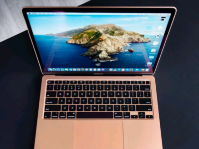 Mac book pro laptop 2018