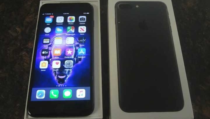 Apple iPhone 7 plus- 128GB- Black (without Simlock) A1778 (GSM) – VGC