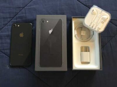 Apple iPhone 8  – 128GB – Black (Unlocked) A1897 (GSM) (CA)