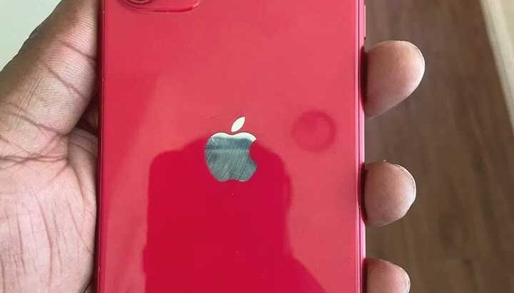 Apple iPhone 11 (PRODUCT)RED – 256GB (Unlocked) A2111 (CDMA + GSM)