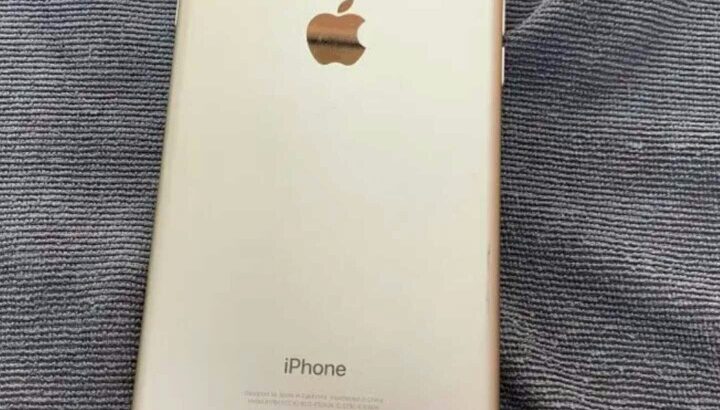 iPhone 7 plus 128gb gold
