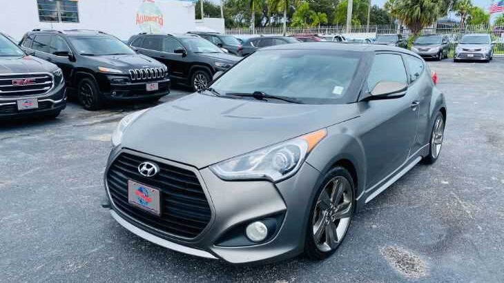 2013 HYUNDAI VELOSTER TURBO W/BLACK INT & ULTIMATE PACKAGE