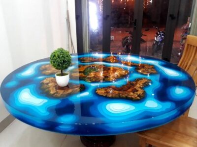 apoxy wood round table