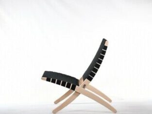 Authentic Carl Hansen & Son Cuba Lounge Chair | De
