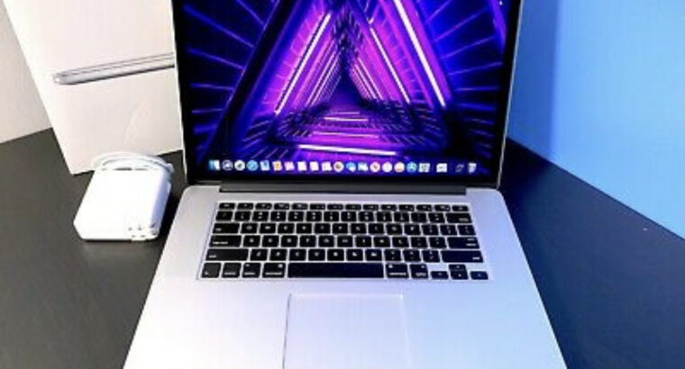 Apple MacBook Pro 15 inch 15