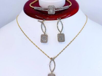Karat gold fashion accessory