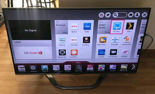 LG 55 INCH 3D SMART TV – $200 (SCHAUMBURG)