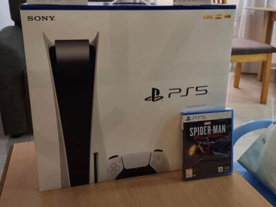 PS5 with a free PS5 spider disk