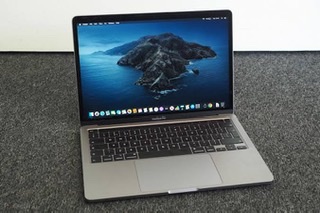 MacBook pro Apple laptop 16gb RAM 256GB 16 inch