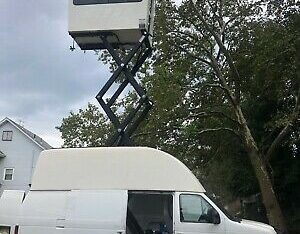 2012 TERRAHAWK ford E350 4×4 surveillance vehicle