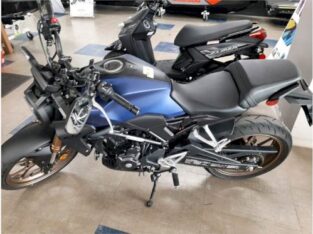 Honda motorcycle 2020 CB300R used for sale at a go