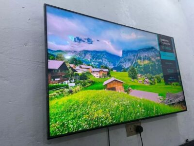 55″ INCHES SAMSUNG CRYSTAL SMART UHD 4K TV (2020/2