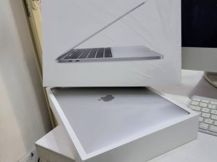 Apple laptop MacBook pro 2021