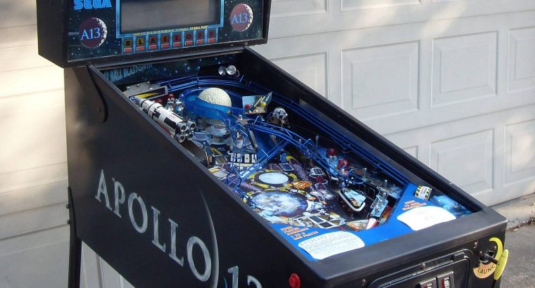 Apollo 13 pinball machine
