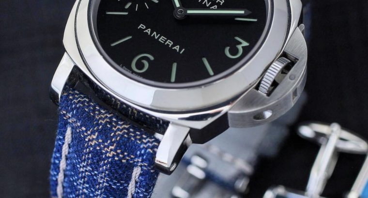 Panerai PAM111 wrist watch
