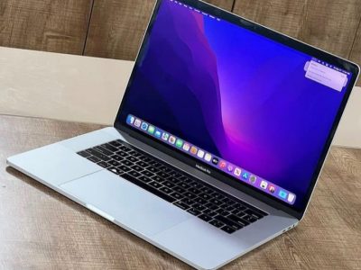 Apple MacBook Pro 15-inch 2019