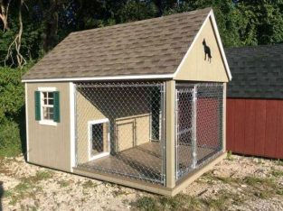 Movable outdoor dog kennels