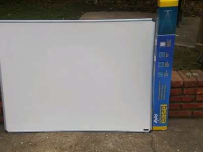 Expo easel and dry erase board
