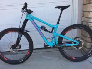 2015 SANTA CROSS NOMAD MOUNTAIN BIKE MEDIUM CARBON